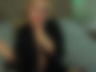 AlinaLemon's Live Sex Cam Show