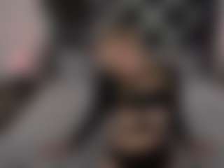 Live cam show with AlinaLemon - Blue Eyes on liverealitysex.com