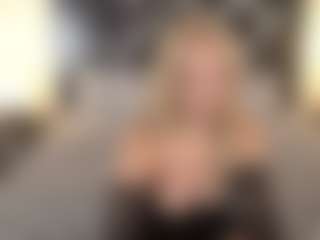 AlinaLemon's Live Sex Cam Show