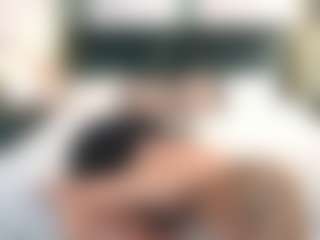 Live cam show with AlinaLemon - Dirty Talk on liverealitysex.com