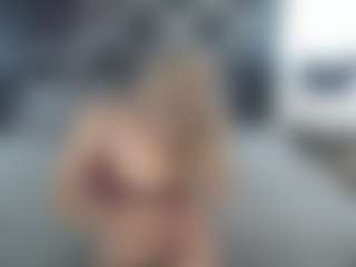 AlinaLemon's Live Sex Cam Show