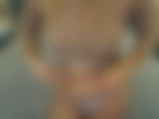 Live cam show with AlinaLemon - Blonde Hair on CamClone
