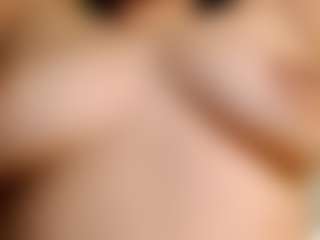 Live cam show with AnnyReese - Ride on sexylive.show
