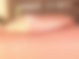 Live cam show with AnnyReese - Ride on livesuperchat.net