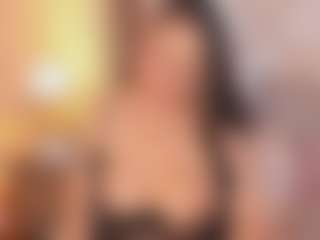 Live cam show with Lizz Carter - Full Nudity on CamClone