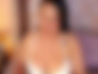 Live cam show with Lizz Carter - Oil on Fling VIP Chat
