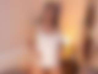 Live cam show with Lizz Carter - Latina on Camsoda | colombia