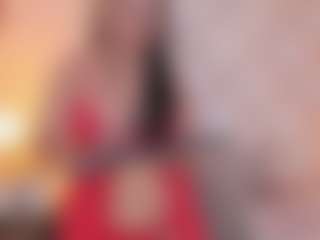 Live cam show with Lizz Carter - Submissive on Camsoda
