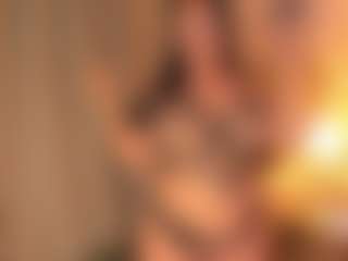 Live cam show with Lizz - Submissive on TeamSkeetLive