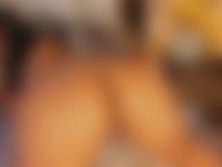 Live cam show with Lizz - Cute on SquirtSoMuch