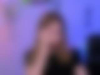 Live cam show with lisa-dark - Ball Sucking on SpunkLive