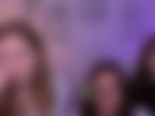 lisa-dark's Live Sex Cam Show