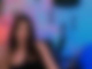 Live cam show with lisa-dark - Ball Sucking on Camsoda