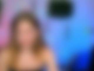Live cam show with lisa-dark - Ball Sucking on Camsoda