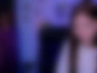 Live cam show with lisa-dark - Ball Sucking on xfollow cams