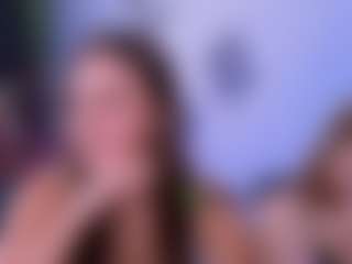 Live cam show with lisa-dark - Granny on Mixed Magazine Live