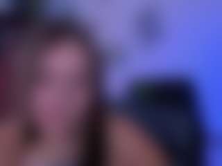 Live cam show with lisa-dark - Ball Sucking on Camsoda
