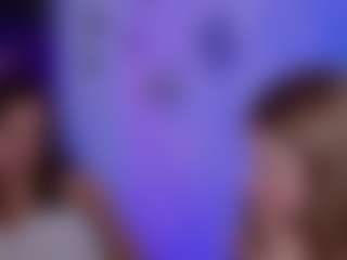 lisa-dark's Live Sex Cam Show
