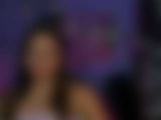Live cam show with lisa-dark - Bikini on CamwithHer