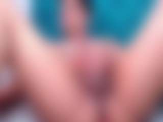 Live cam show with Rahiancooperhot - Black Hair on Soda Cam