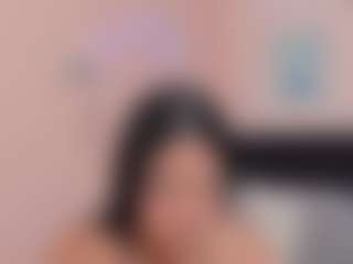 sara-mia's Live Sex Cam Show