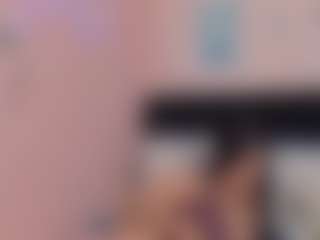 sara-mia's Live Sex Cam Show