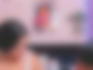 sara-mia's Live Sex Cam Show