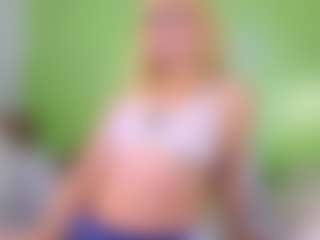 Live cam show with SophieJohns - Petite on Dolls Live