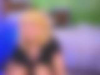 Live cam show with SophieJohns - Oil on Fling VIP Chat