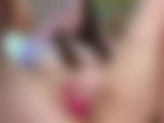 Elma's Live Sex Cam Show