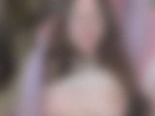 Elma's Live Sex Cam Show