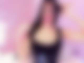 Live cam show with Aithana-Blaze - Tiny Tits on Camsoda