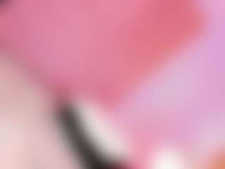 Live cam show with Aithana-Blaze - Teen (18+) on Camsoda