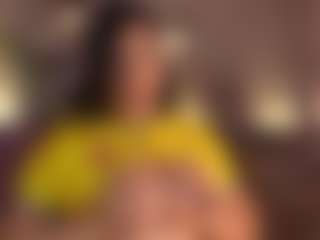 Lyra Bellini's Live Sex Cam Show