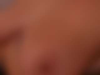 Live cam show with Lyra Bellini - Flashing on SpankPalCams