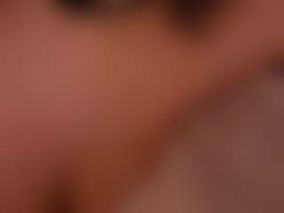 Lyra Bellini's Live Sex Cam Show