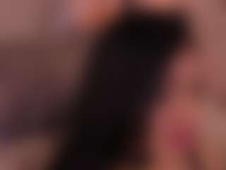 Lyra Bellini's Live Sex Cam Show