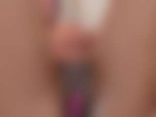 renataferrer's Live Sex Cam Show