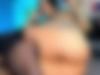 Emmy's Live Sex Cam Show