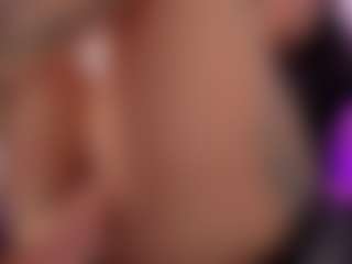 Emmy's Live Sex Cam Show