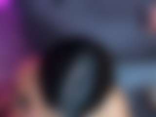 Emmy's Live Sex Cam Show