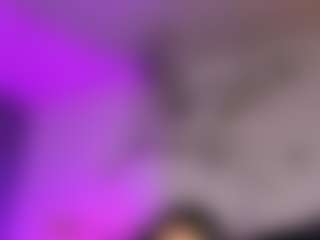 Emmy's Live Sex Cam Show