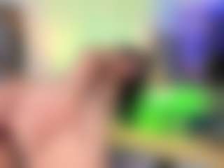 Emmy's Live Sex Cam Show