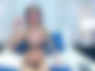 Live cam show with CristalShay - Double Penetration on Camsoda
