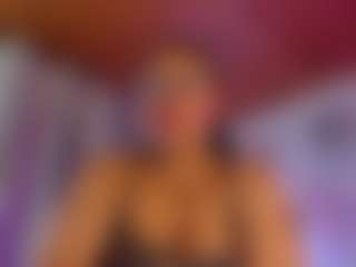 Live cam show with Eva - Hairy Armpits on TeamSkeetLive