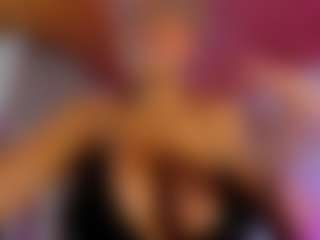 Live cam show with Eva - Hairy Armpits on Camiplay Live