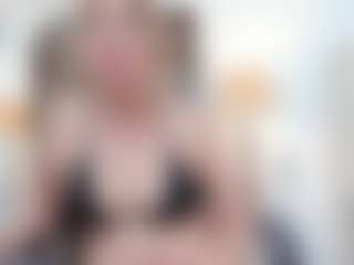 Live cam show with alana-johnson0 - Granny Big Ass on Dare Cams