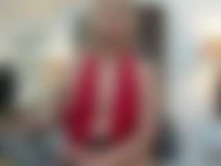 Live cam show with alana-johnson0 - Granny on Mixed Magazine Live
