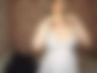 Live cam show with Hild - Mature on x69.live