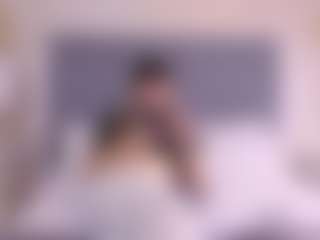 ZoeWillis's Live Sex Cam Show